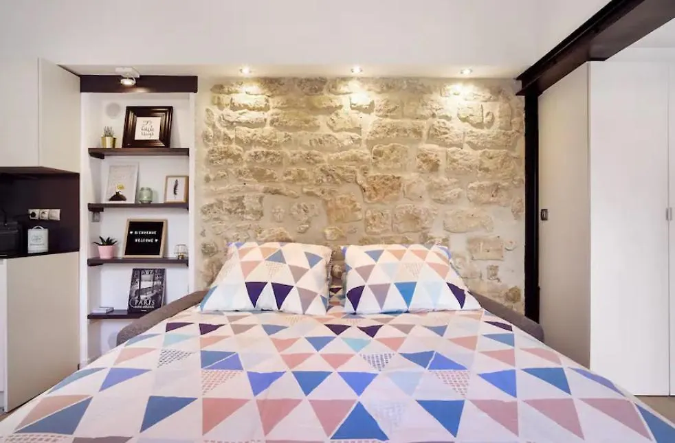Appartement Atypique Aux Batignolles Paris Daire
